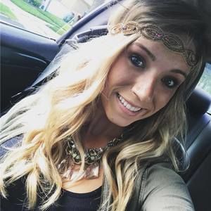 Meet your Posher, Katy